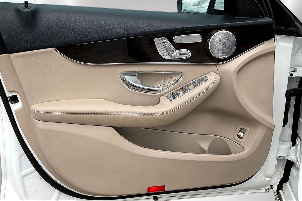 Used 2021 Mercedes-Benz C 300 4MATIC Sedan w/ Premium Package image 20