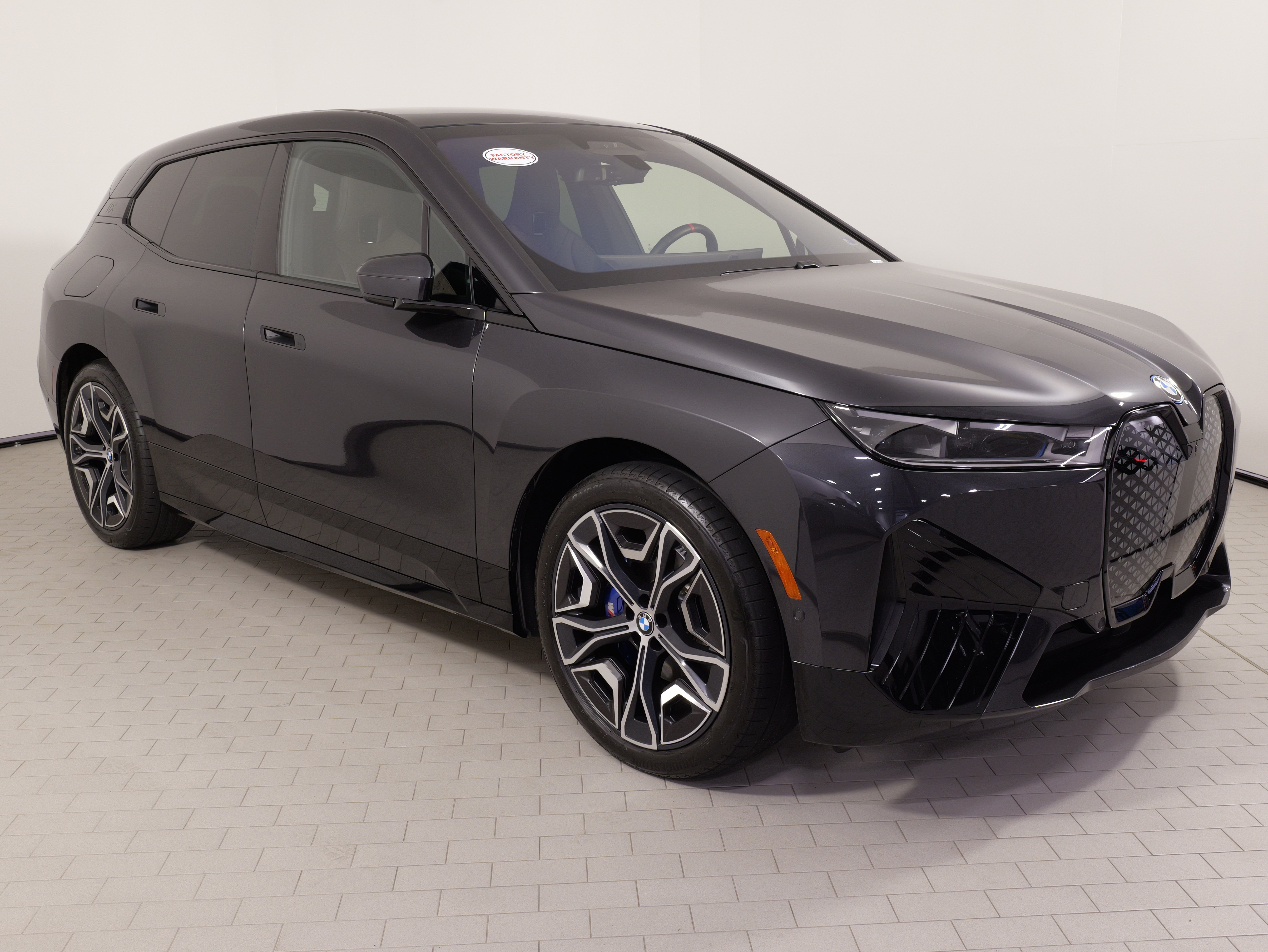 Used 2025 BMW iX M60 AWD/4WD image 8