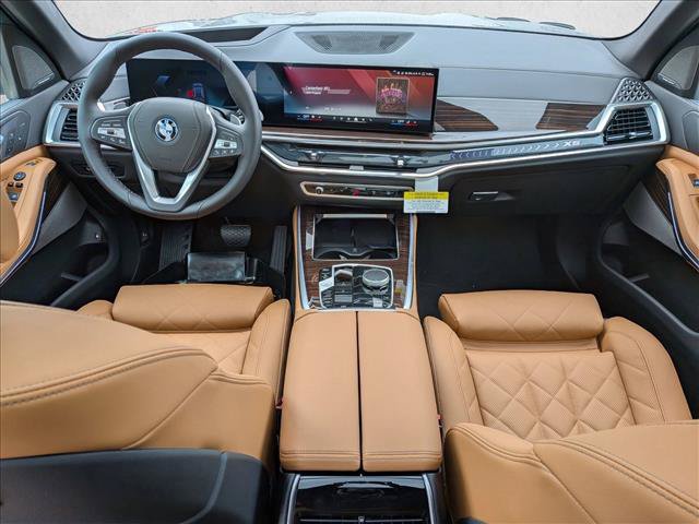 Used 2026 BMW X5 xDrive50e AWD/4WD image 18