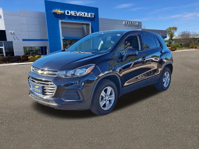 Used 2022 Chevrolet Trax LS w/ Tint and Cruise Package AWD/4WD image 34