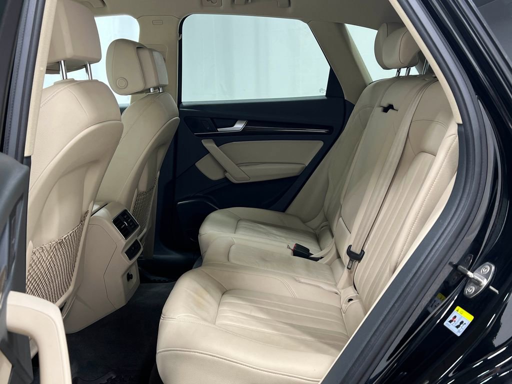 Used 2019 Audi Q5 2.0T Premium image 29