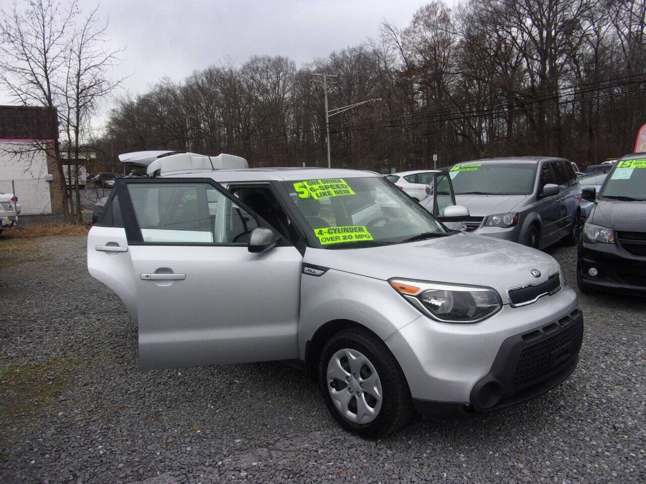 Used 2015 Kia Soul Base 4dr Crossover 6M image 8