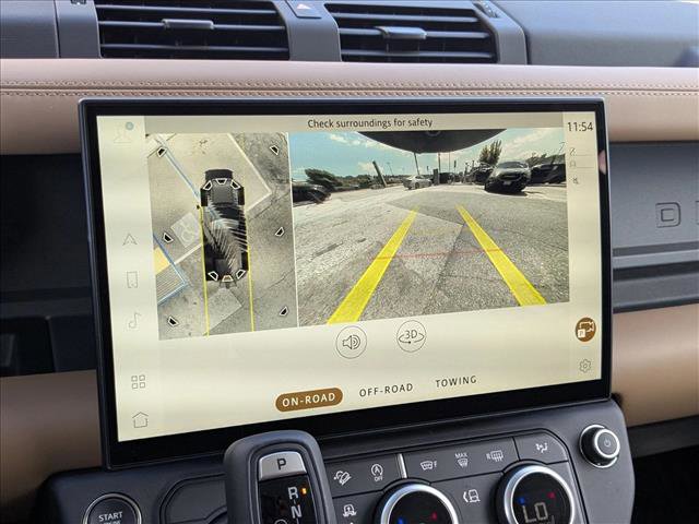 New 2026 Land Rover Defender 110 X-Dynamic SE image 14