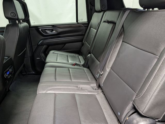 Certified 2023 Chevrolet Suburban LT AWD/4WD image 11