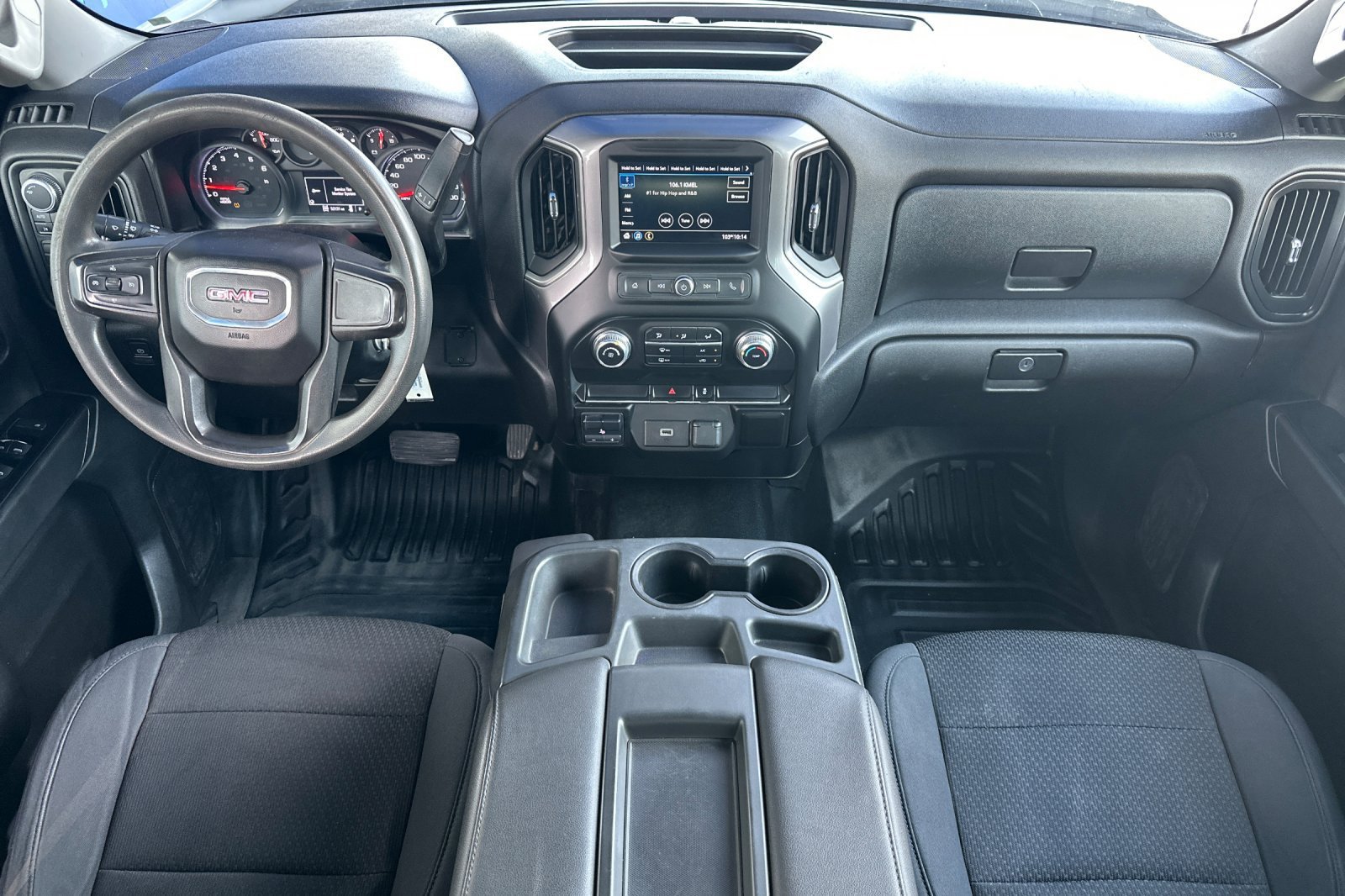 Used 2019 GMC Sierra 1500 4x4 Crew Cab w/ Trailering Package image 18