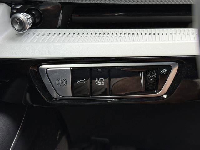 New 2025 Cadillac Optiq Sport 1 image 33