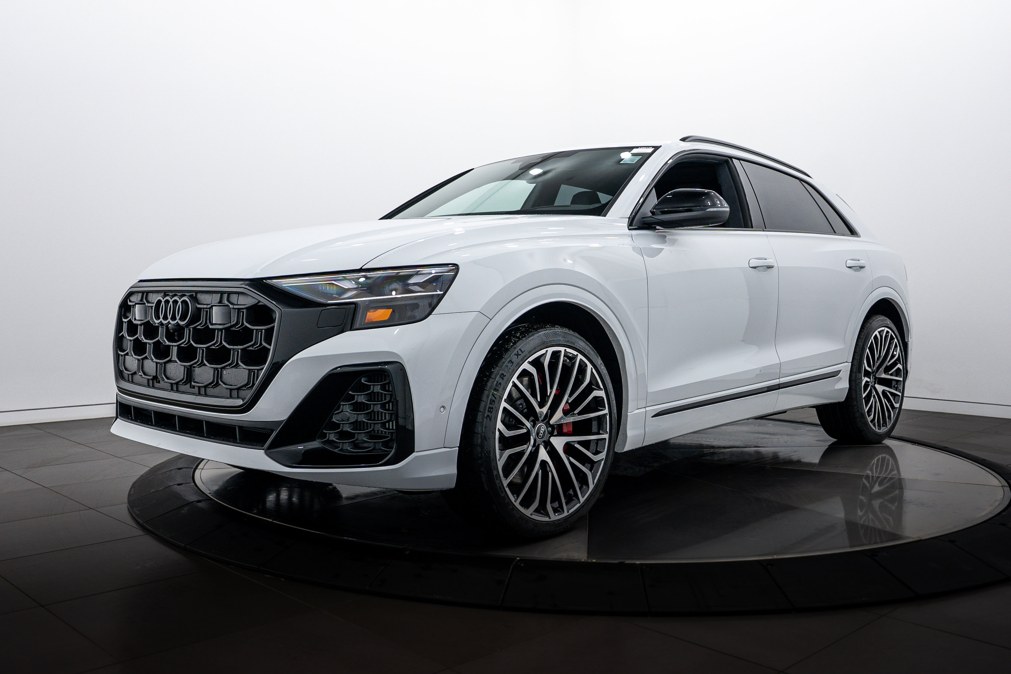 New 2026 Audi SQ8 Prestige image 6
