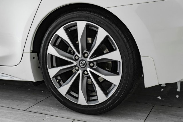 Used 2020 Nissan Maxima Platinum w/ Sport Mat Group image 54