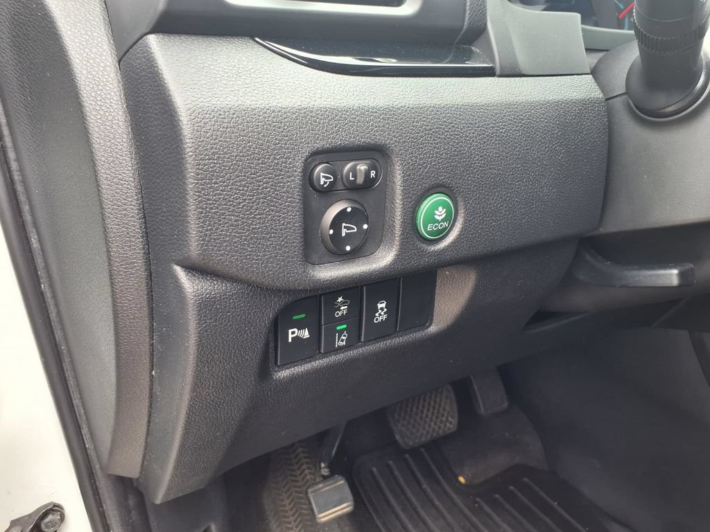 Used 2020 Honda Pilot Elite image 16
