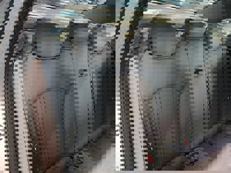 Used 2018 Genesis G80 3.8 w/ Option Group 03 image 32