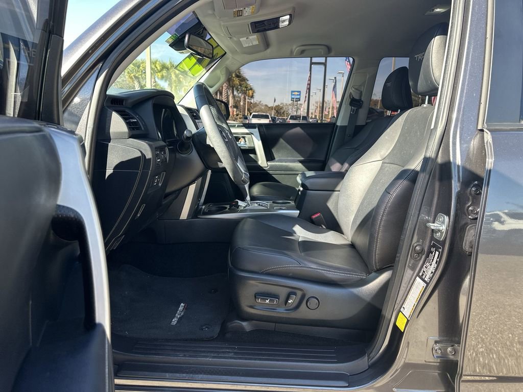 Used 2022 Toyota 4Runner TRD Sport image 19