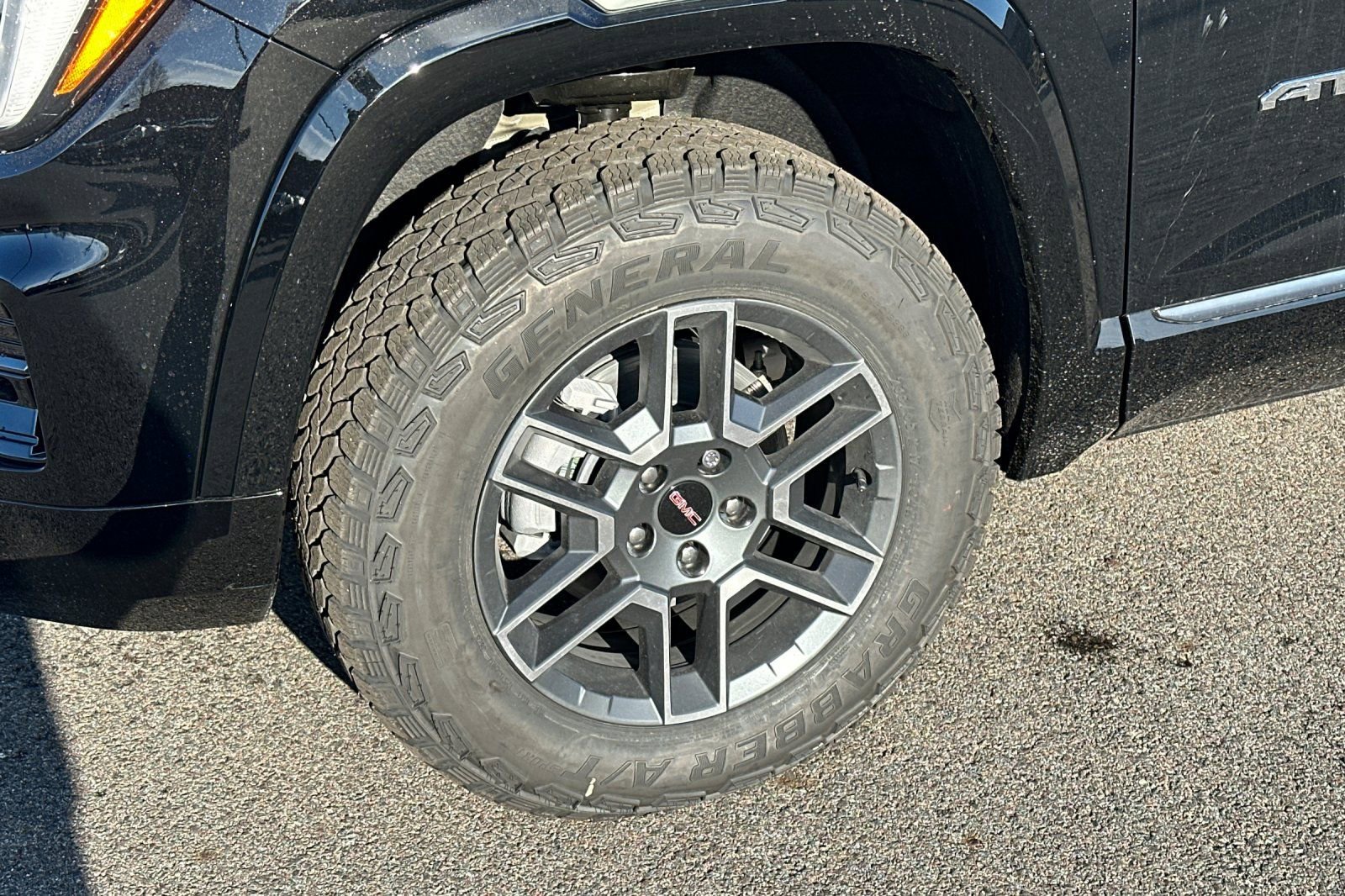 New 2026 GMC Terrain AT4 w/ Convenience Package III image 30