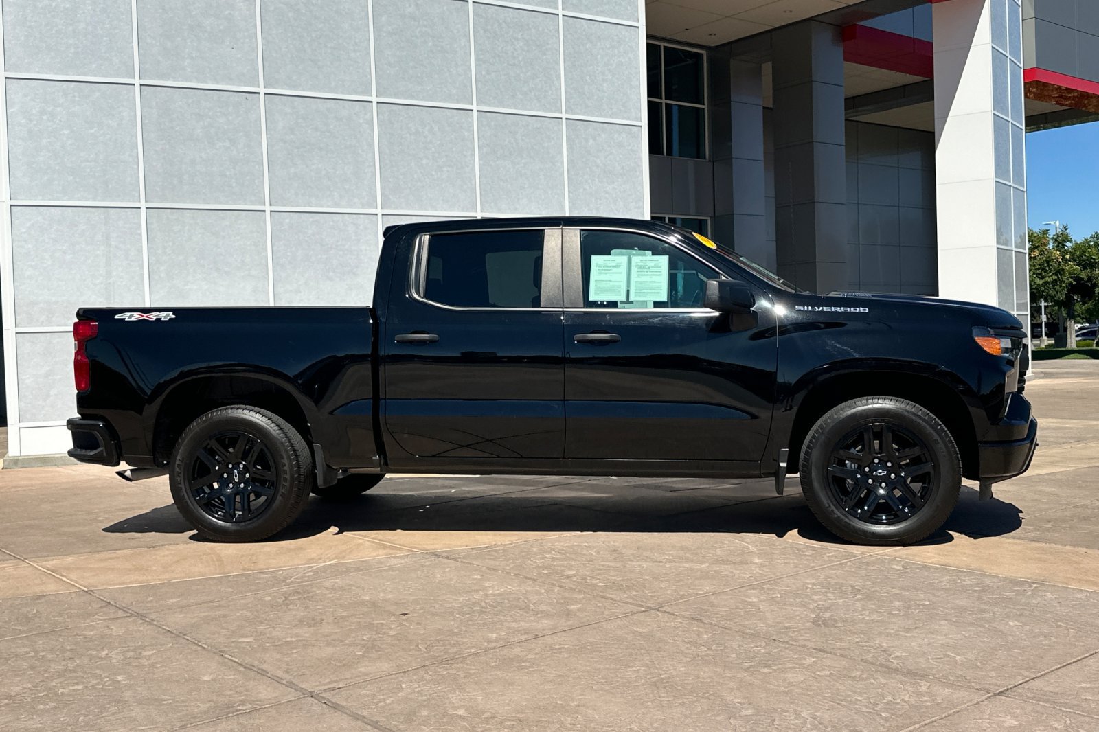 Used 2025 Chevrolet Silverado 1500 Custom AWD/4WD image 3