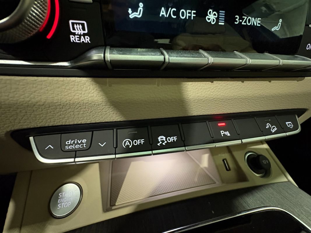 Used 2025 Audi Q5 2.0T Premium Plus w/ Premium Plus Package image 27