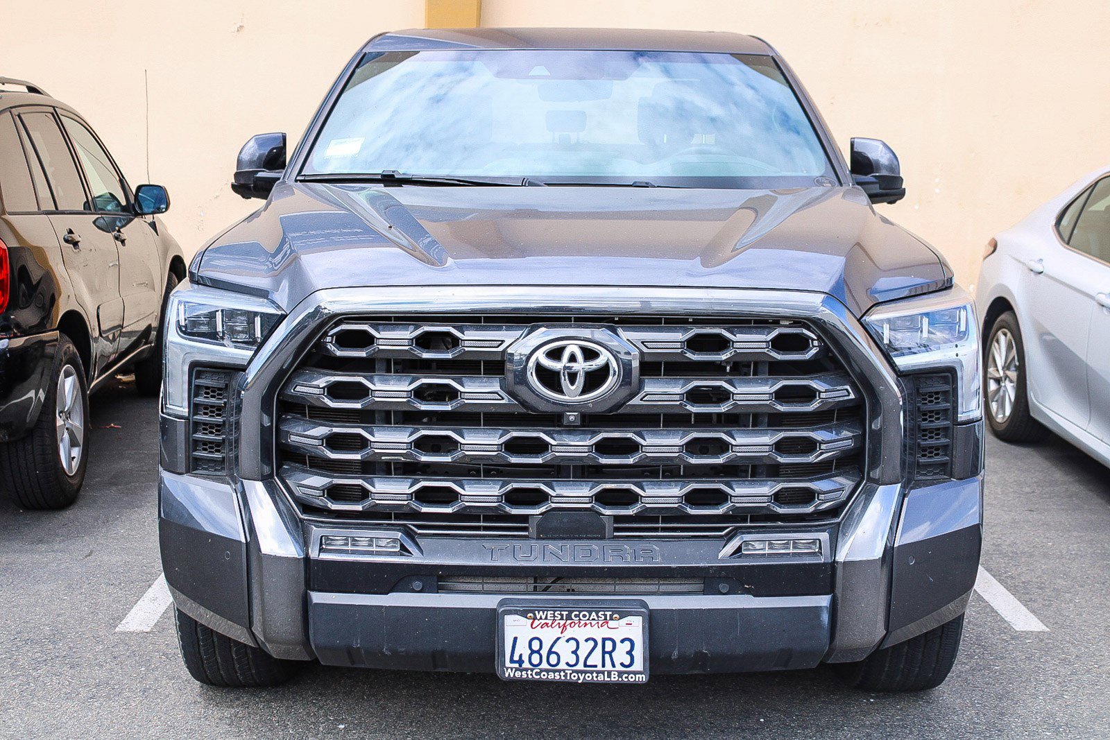 Used 2023 Toyota Tundra Platinum w/ Advanced Package RWD image 2