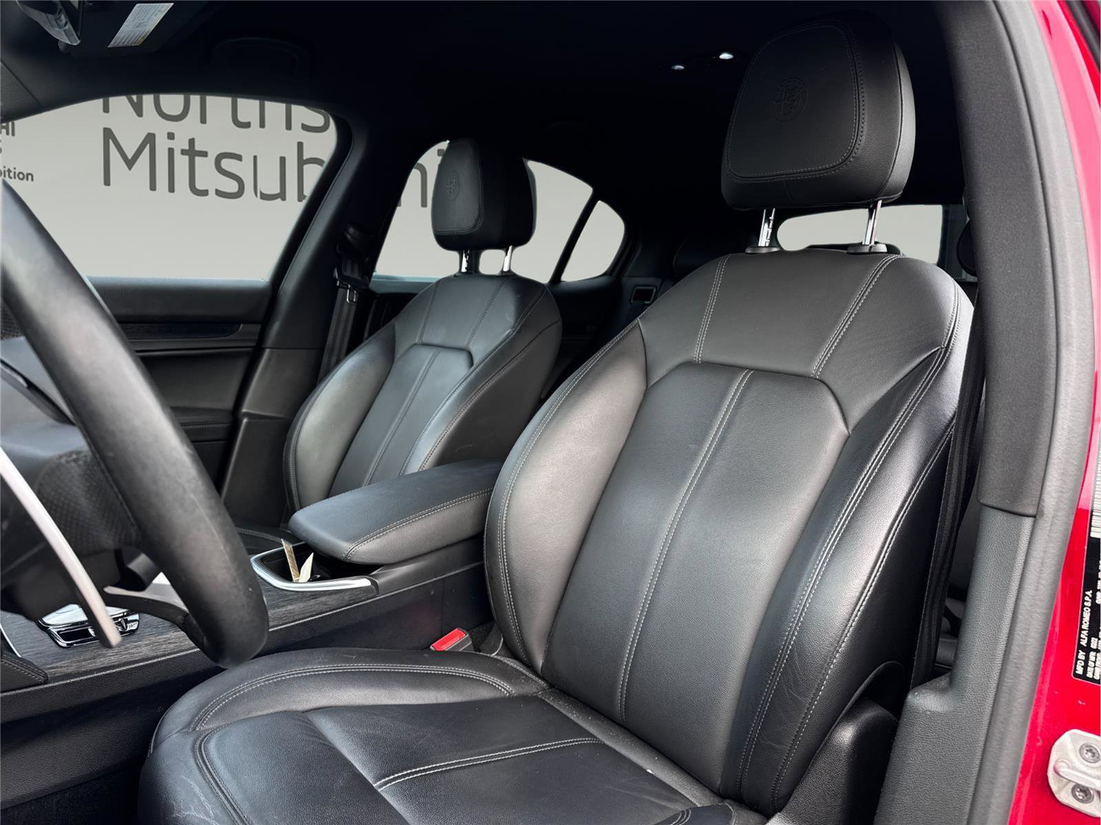 Used 2022 Alfa Romeo Stelvio Sprint image 10