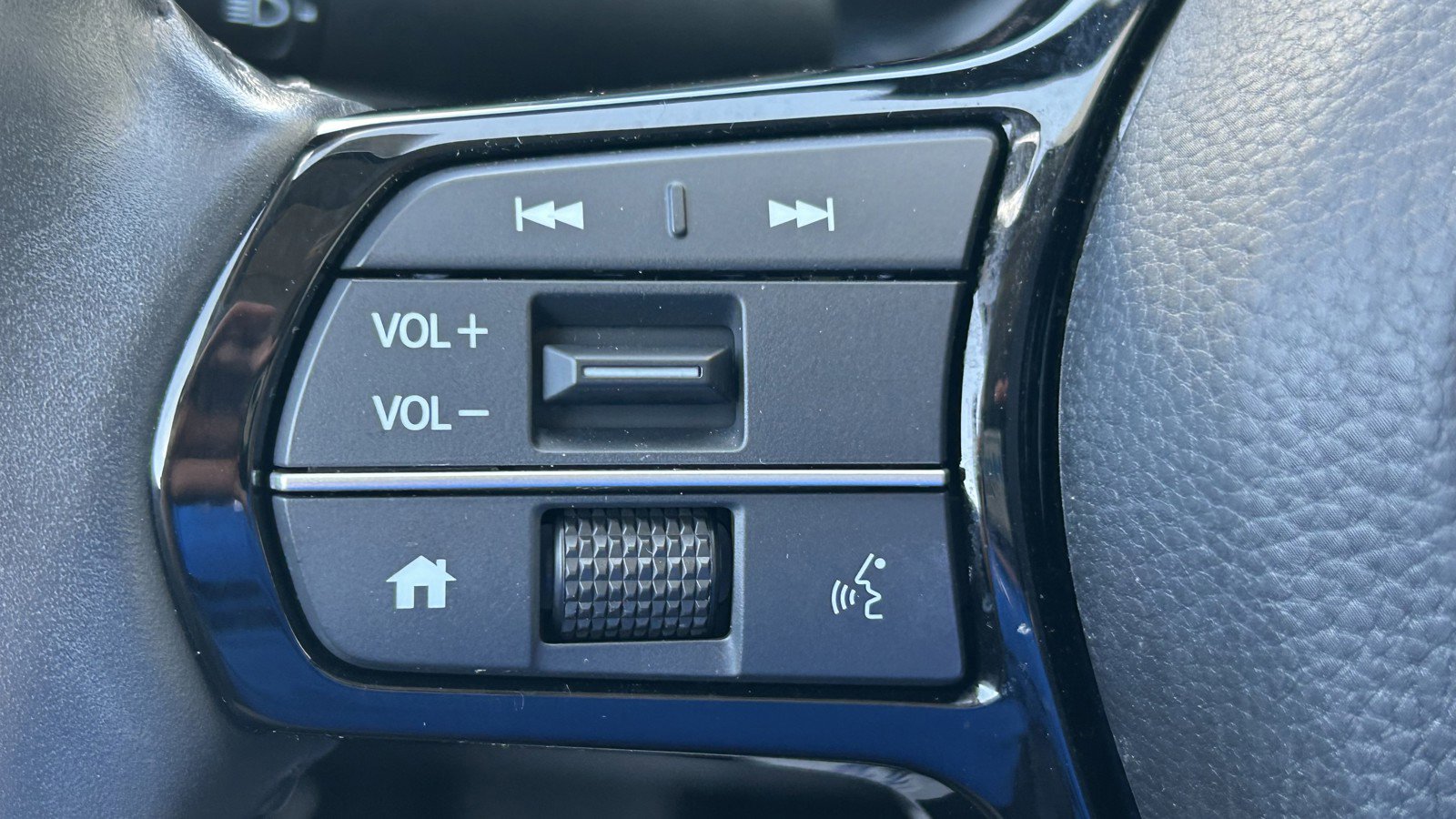Used 2024 Honda HR-V EX-L image 22