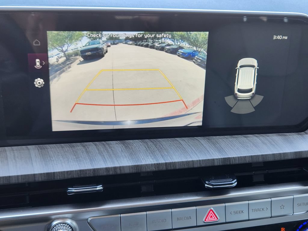Certified 2024 Kia Telluride EX w/ EX Captain's Chair Package AWD/4WD image 8