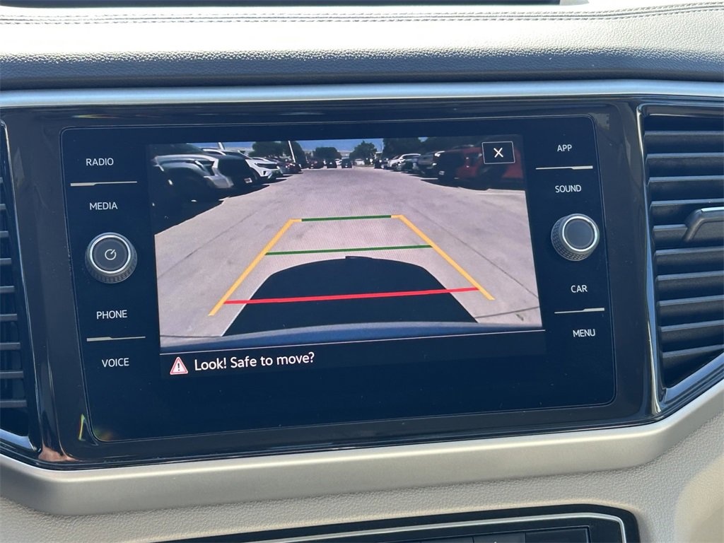 Used 2022 Volkswagen Atlas SE image 28