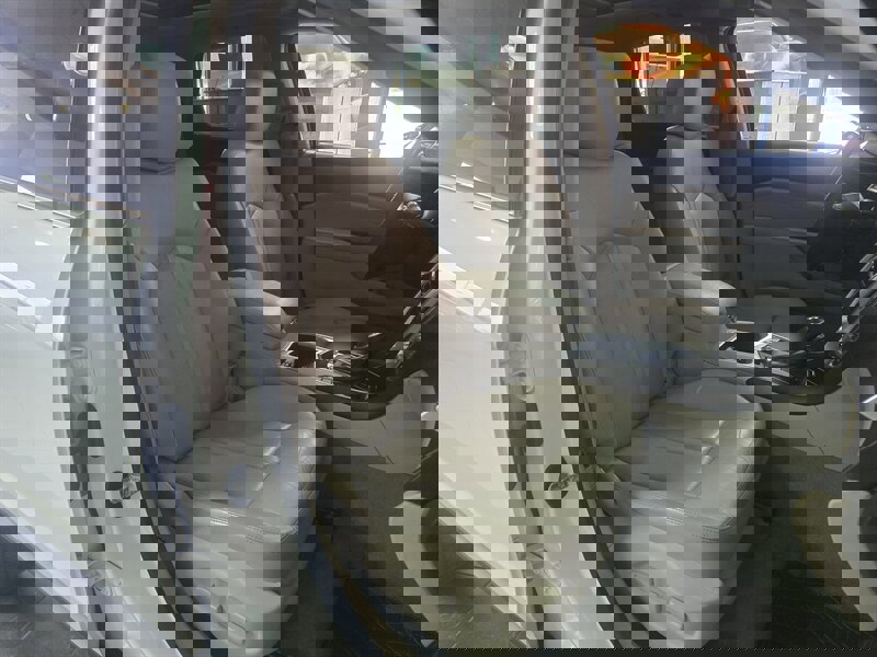 Used 2013 Cadillac SRX Luxury w/ Driver Awareness Package image 14