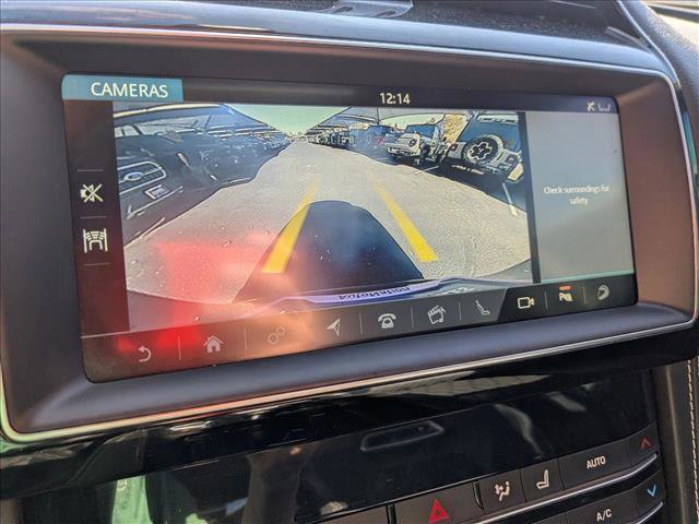 Used 2020 Jaguar F-PACE SVR image 14