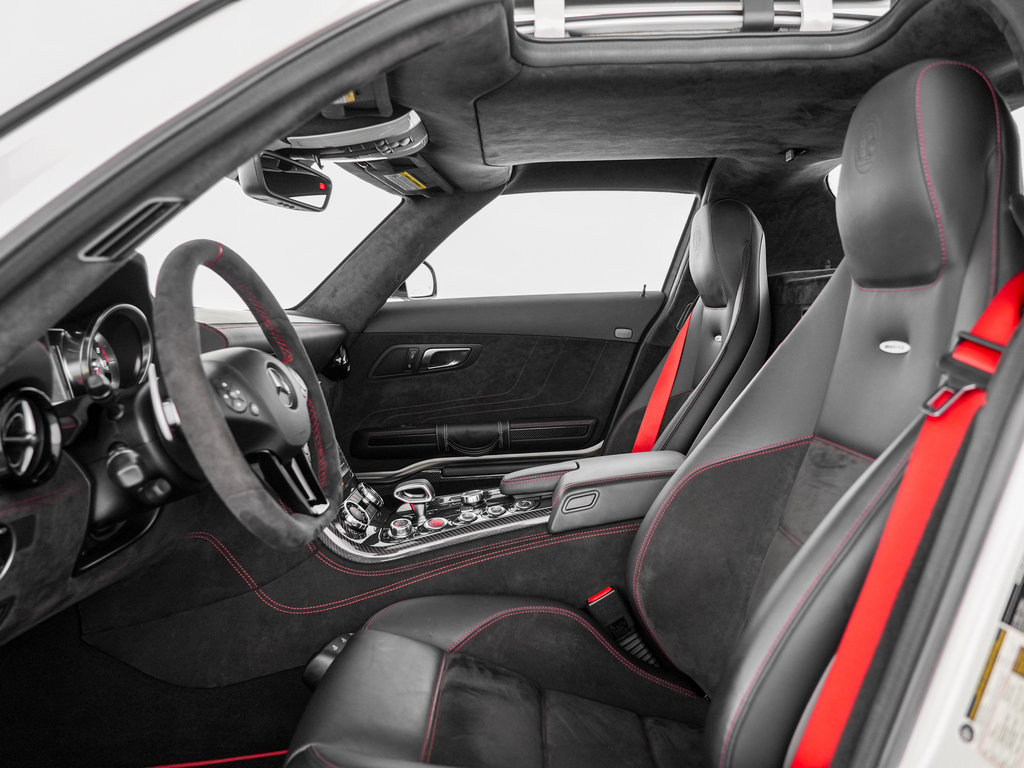 Used 2014 Mercedes-Benz SLS AMG Black Series image 14