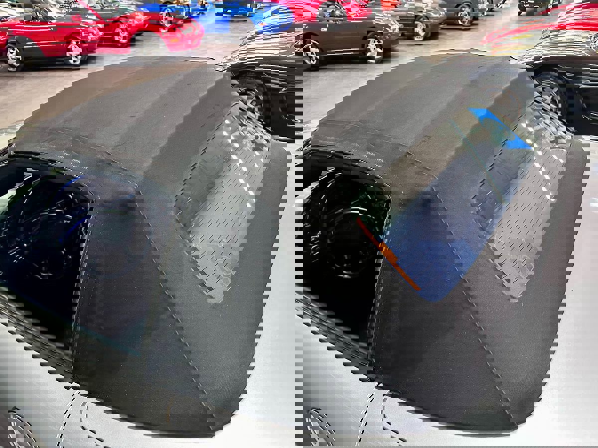 Used 2001 Chevrolet Corvette Convertible w/ Preferred Equipment Group2 image 9