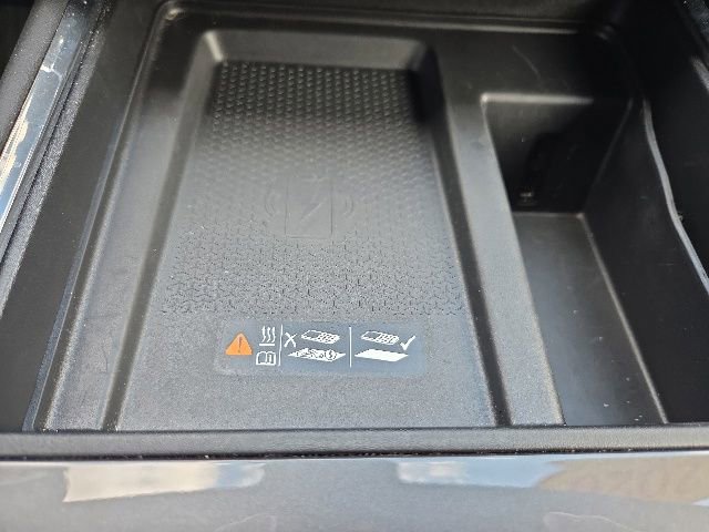 Used 2026 GMC Acadia Elevation w/ LPO, Floor Liner Package AWD/4WD image 40