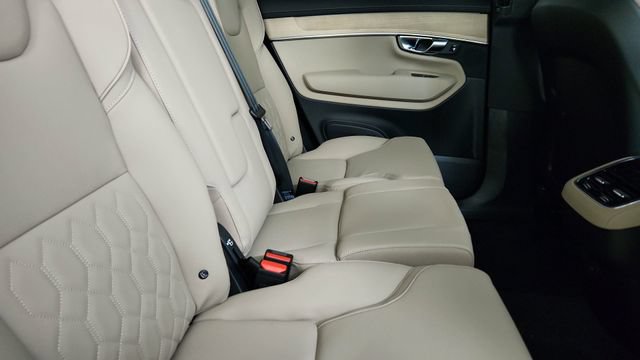 Used 2026 Volvo XC90 B6 Plus w/ Protection Package AWD/4WD image 33
