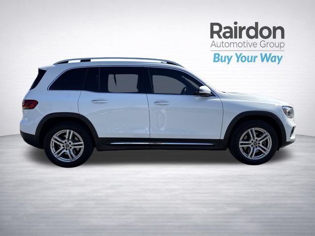 Used 2022 Mercedes-Benz GLB 250 4MATIC w/ Premium Package Lite image 8