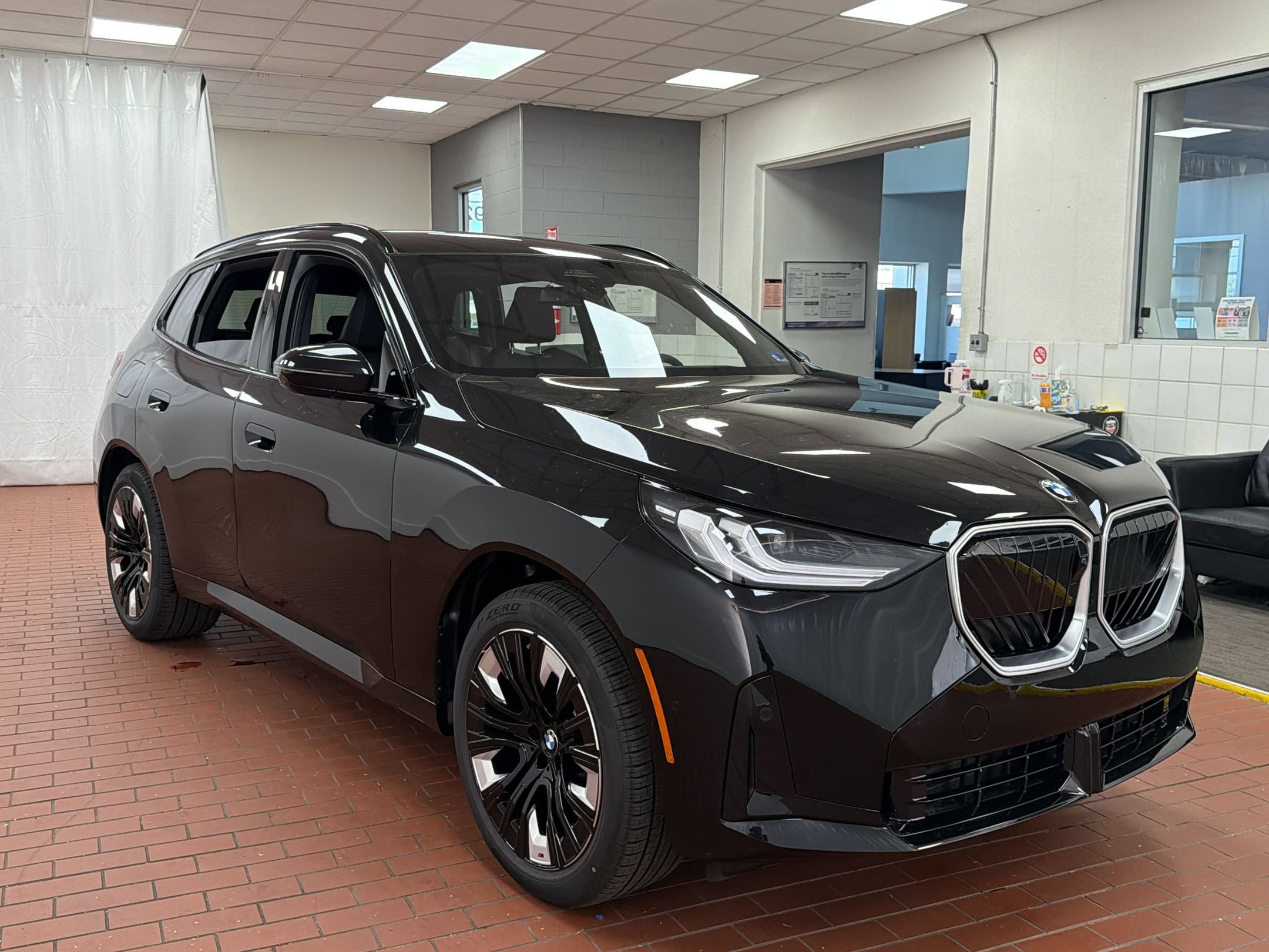 Used 2026 BMW X3 xDrive30i w/ Premium Package AWD/4WD image 7