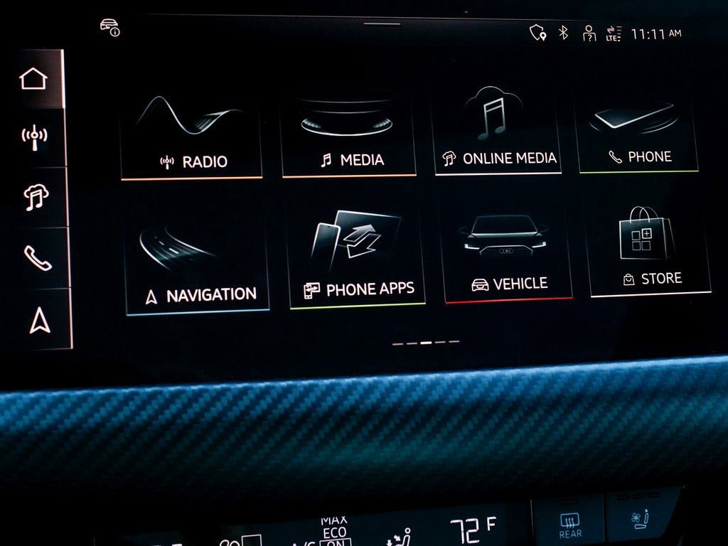 Used 2024 Audi e-tron GT Premium Plus image 22