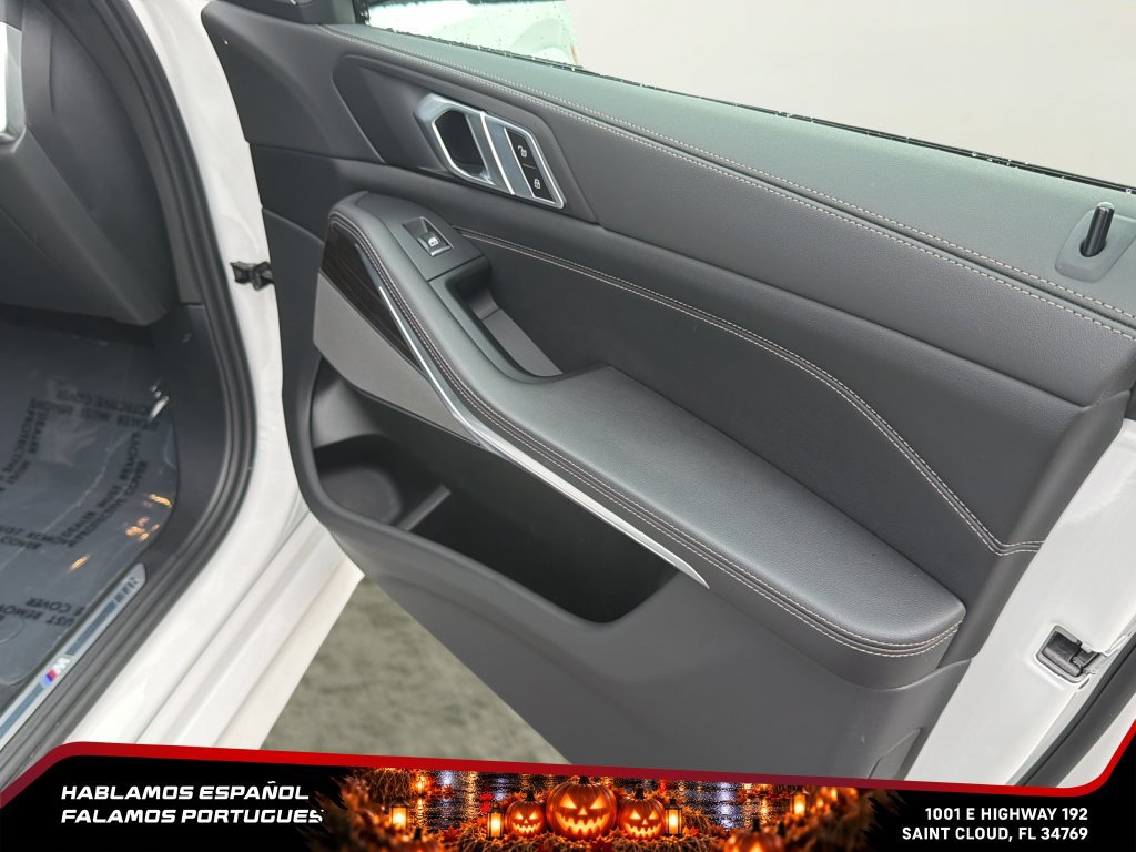 Used 2024 BMW X5 xDrive40i w/ M Sport Package AWD/4WD image 36
