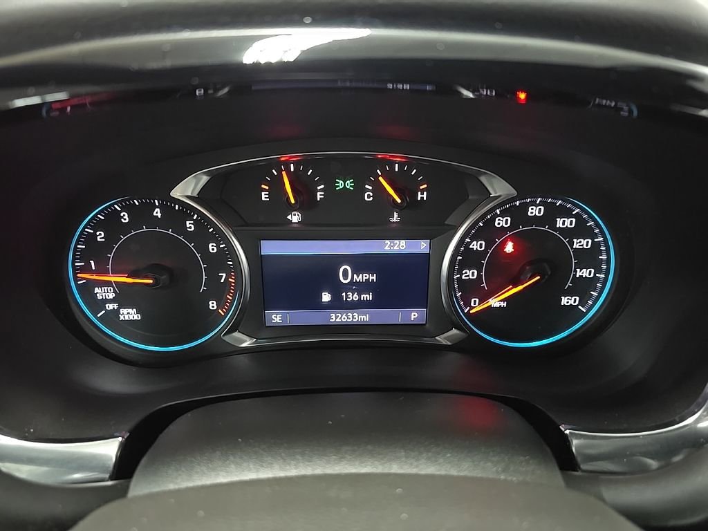 Used 2023 Chevrolet Traverse LT image 21