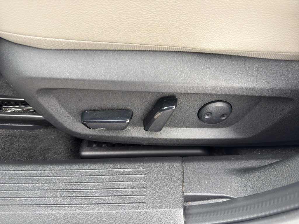 Certified 2023 Nissan Rogue SL image 15