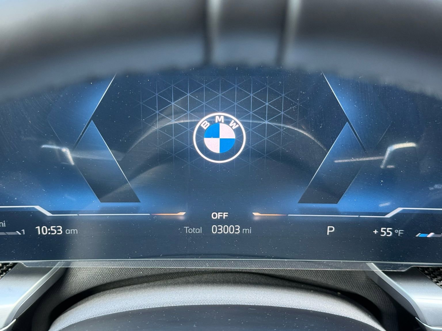 Used 2025 BMW 760i xDrive w/ Premium Package image 25