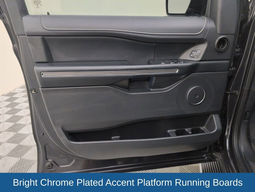 Certified 2023 Ford Expedition XLT image 38