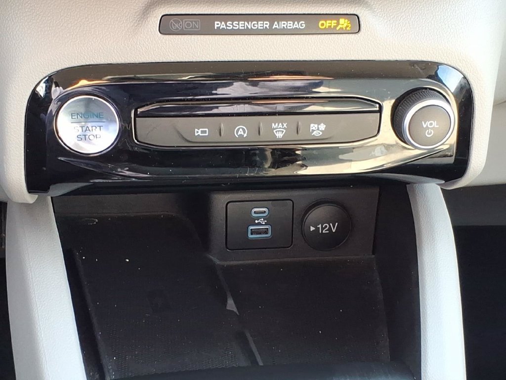 Used 2023 Ford Escape Active w/ Tech Pack #2 AWD/4WD image 19