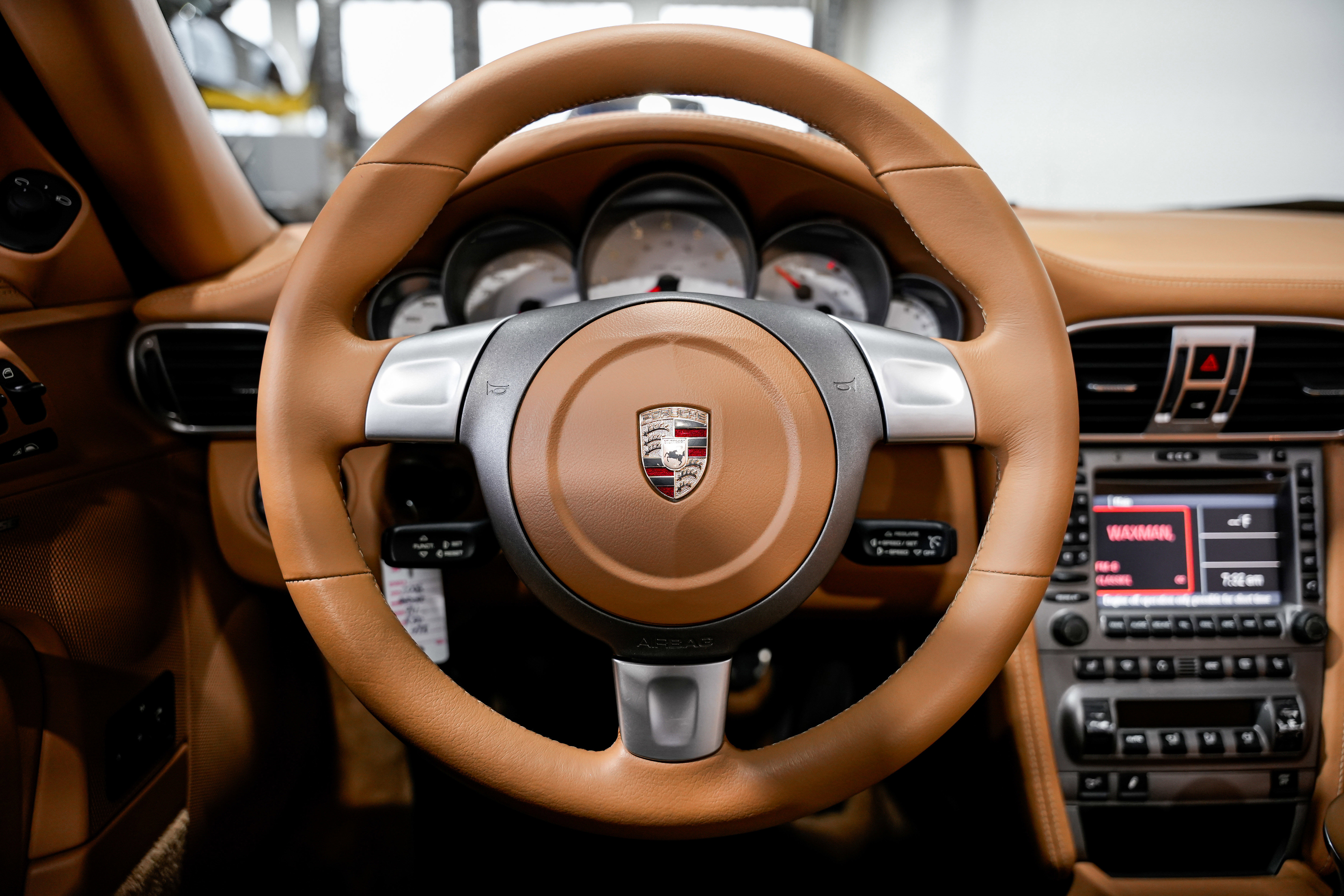 Used 2006 Porsche 911 Carrera S image 10