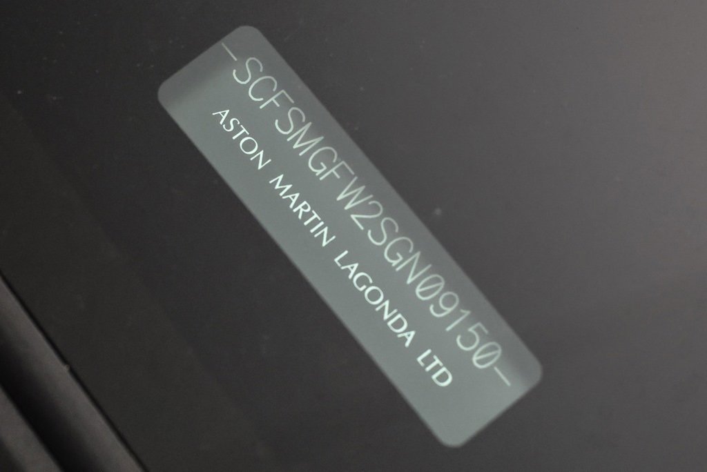 New 2025 Aston Martin V8 Vantage Coupe image 12