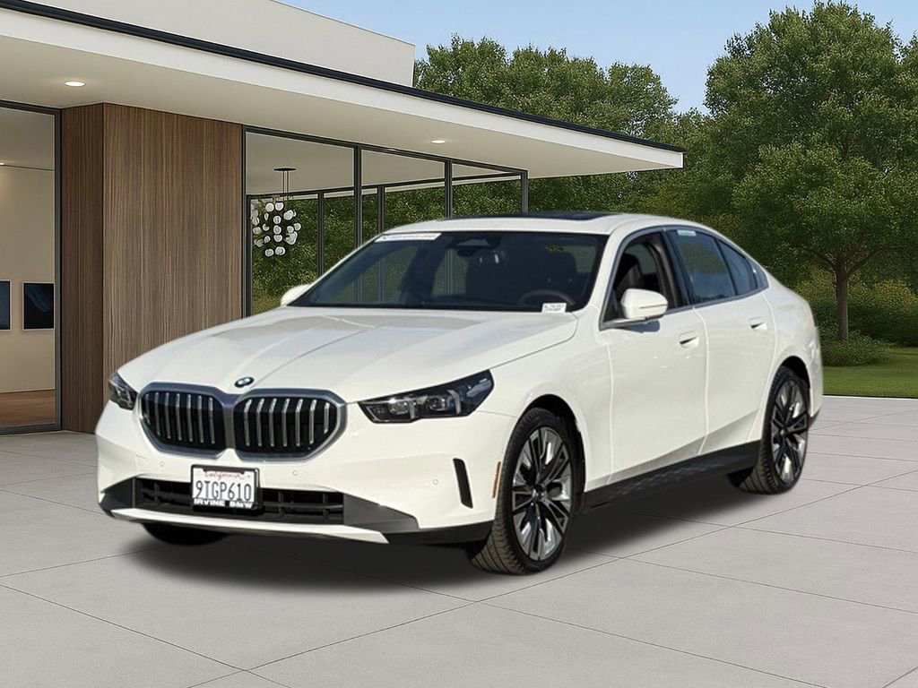 Used 2026 BMW 530i image 2