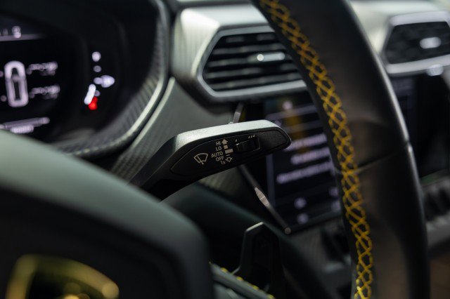 Used 2023 Lamborghini Urus Performante image 47