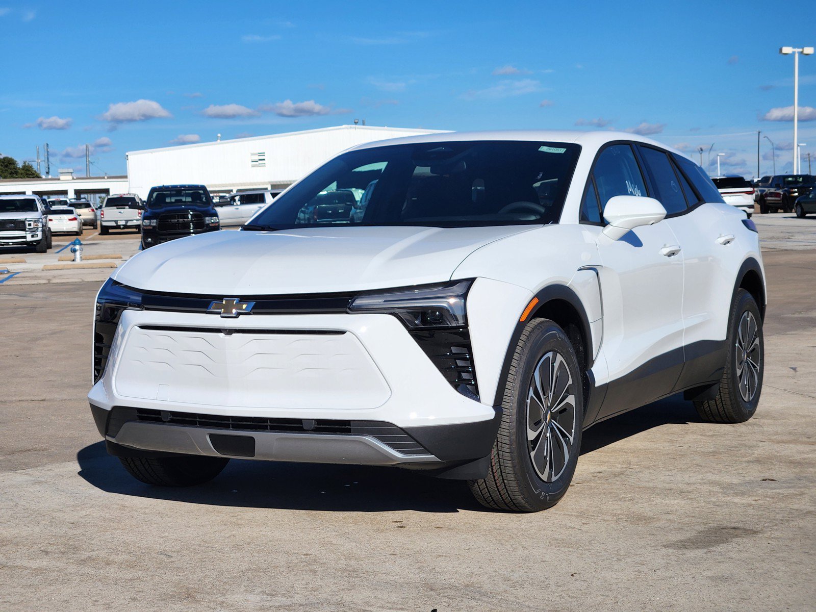 New 2026 Chevrolet Blazer EV LT FWD video 2