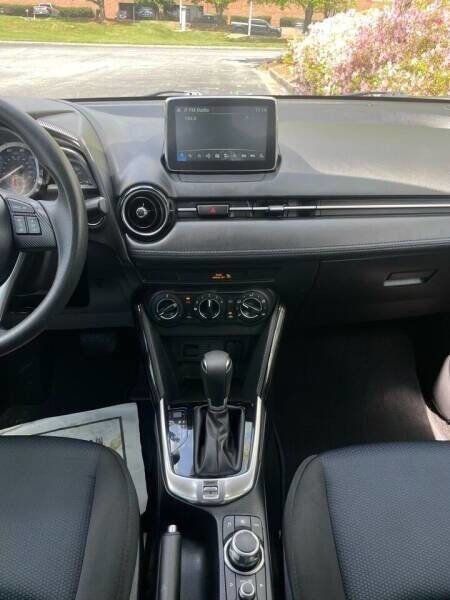 Used 2017 Toyota Yaris iA FWD image 17