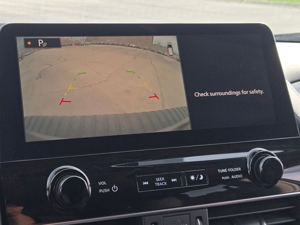 Used 2024 Nissan Armada SV image 29