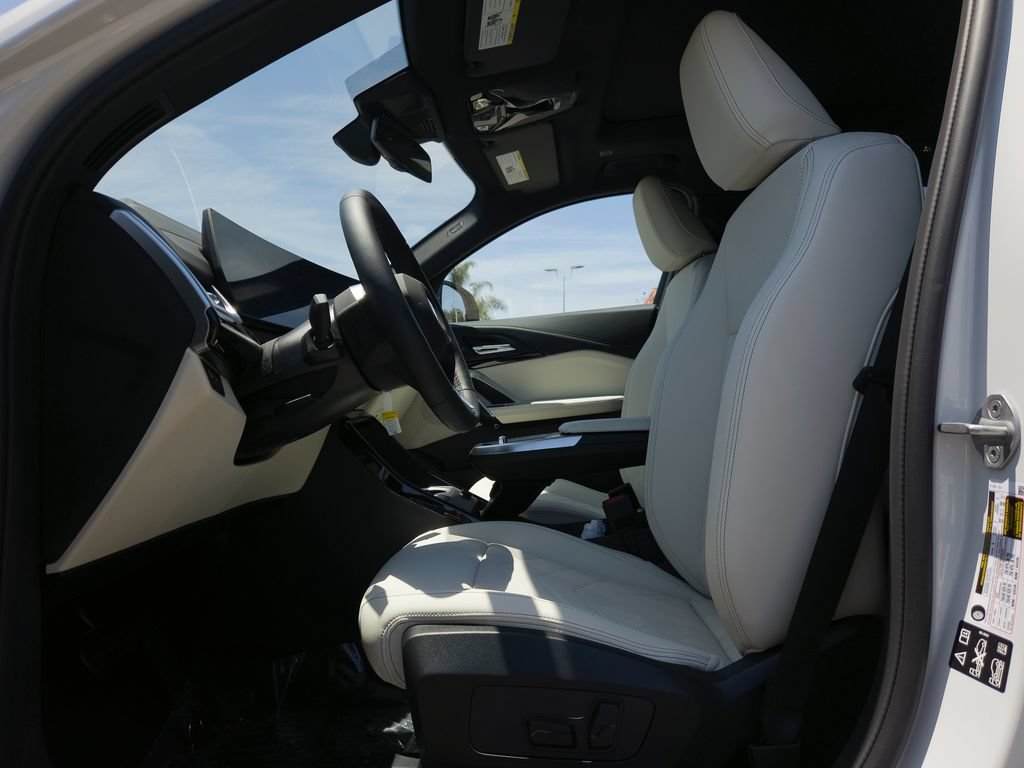 New 2026 BMW X2 xDrive28i w/ Technology Package AWD/4WD image 7