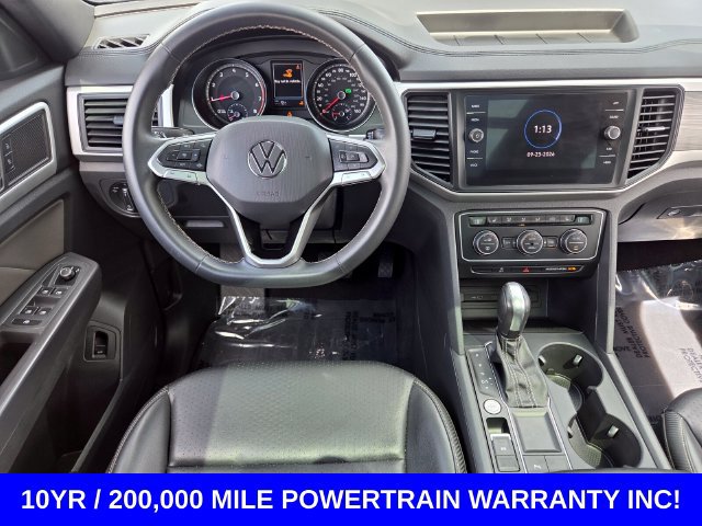 Used 2021 Volkswagen Atlas Cross Sport SE w/ Panoramic Sunroof Package FWD image 12