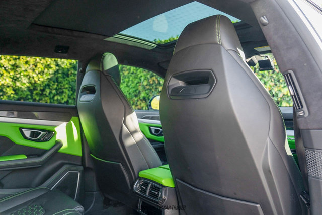Used 2021 Lamborghini Urus image 38