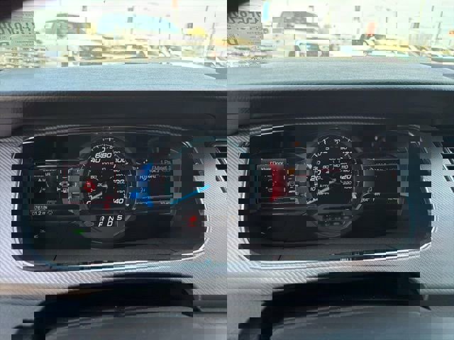 Used 2018 Ford Taurus SHO w/ Driver Assist Package image 19