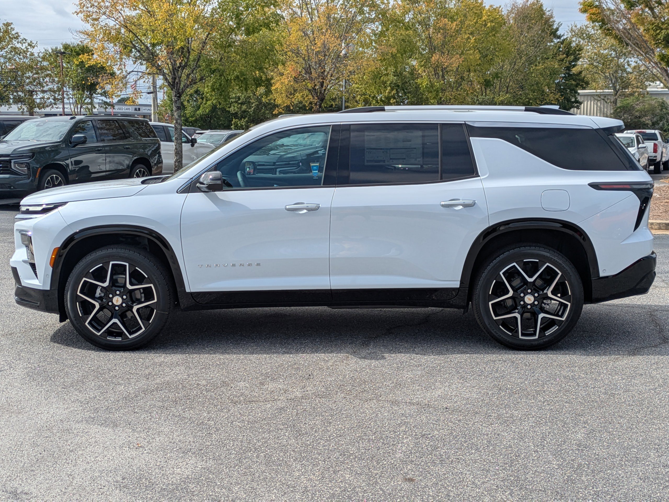 New 2026 Chevrolet Traverse High Country image 7